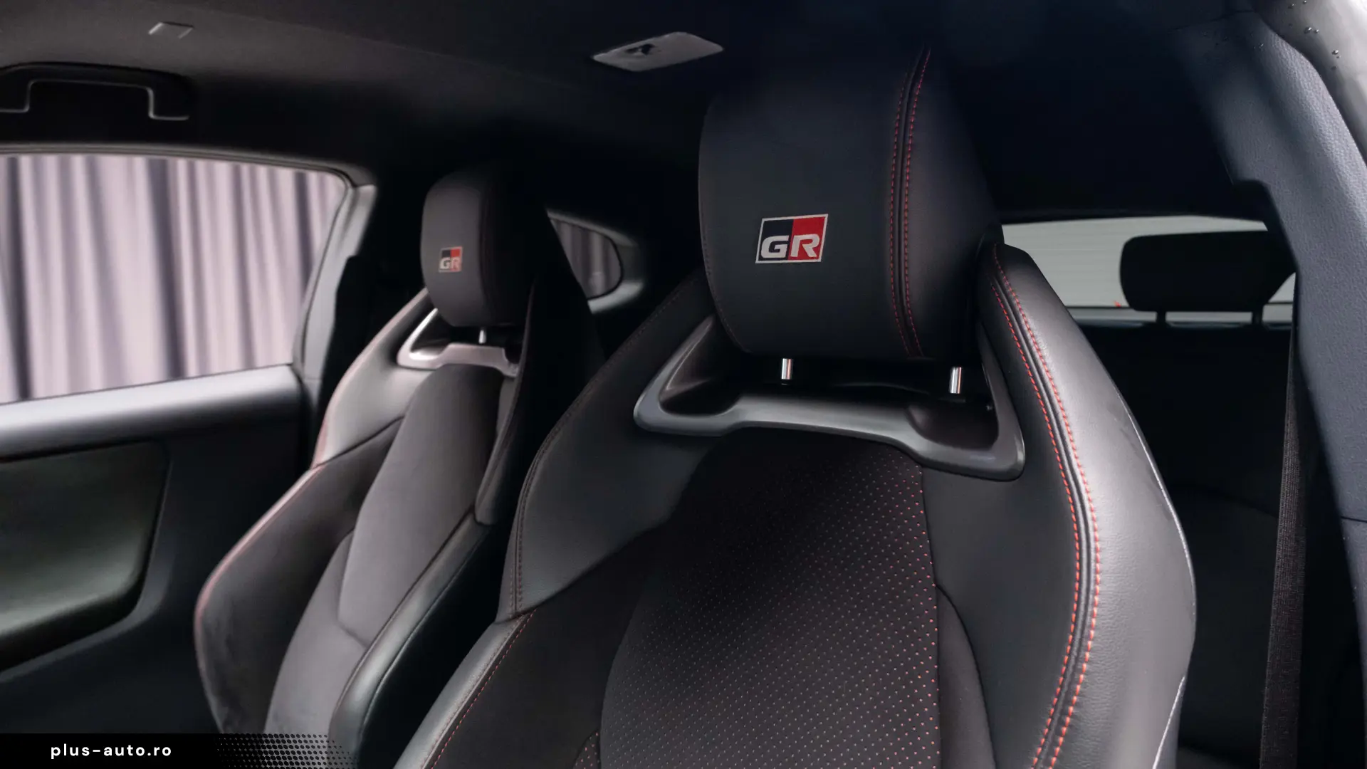 TOYOTA YARIS GR 1.6 (261 CP) GR-FOUR