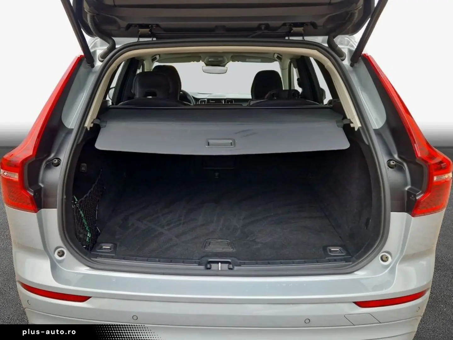 VOLVO XC60 B4 D Core LM 19'' Privacy