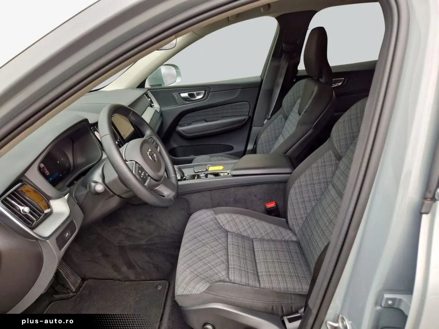 VOLVO XC60 B4 D Core LM 19'' Privacy