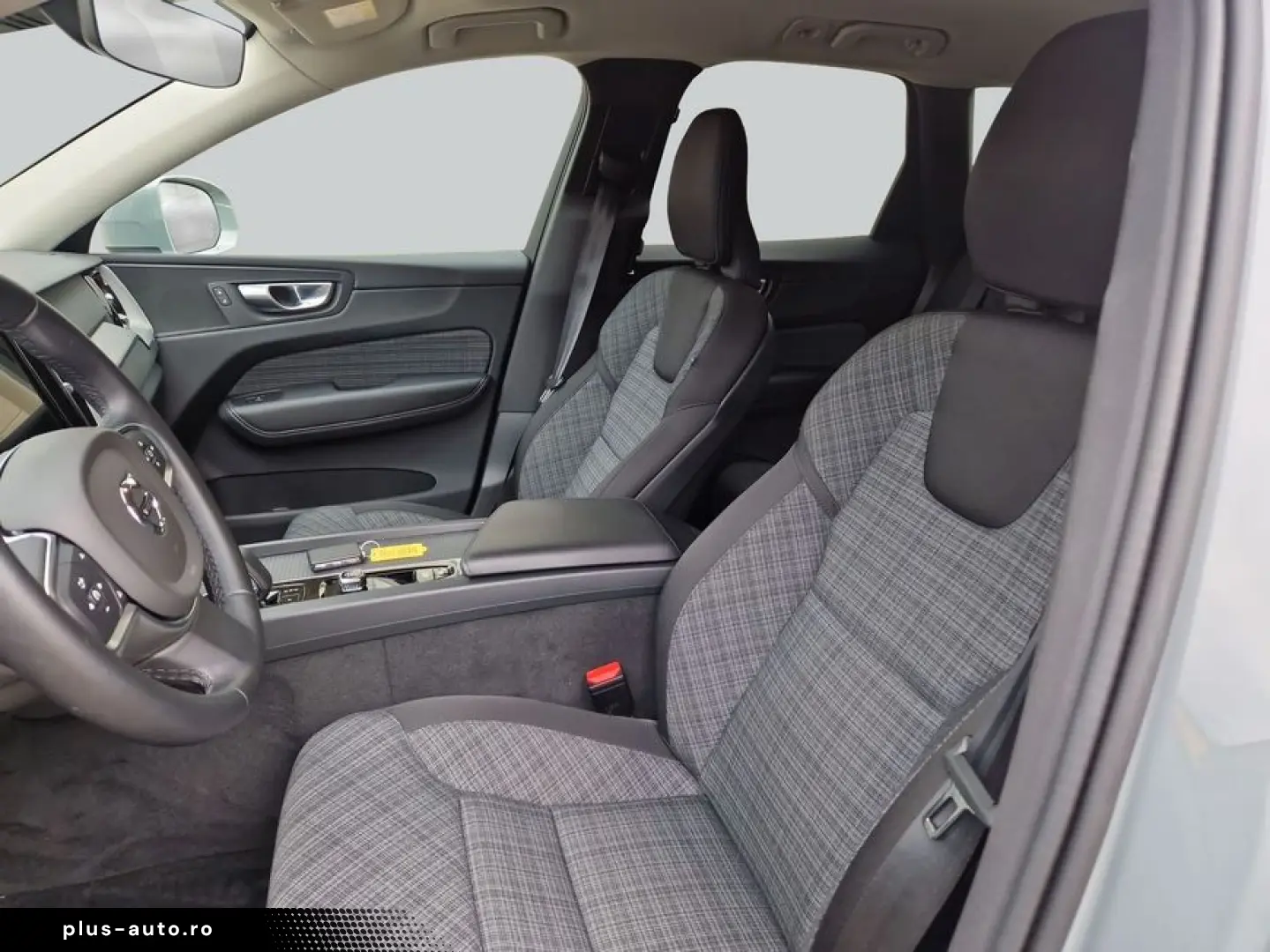 VOLVO XC60 B4 D Core LM 19'' Privacy