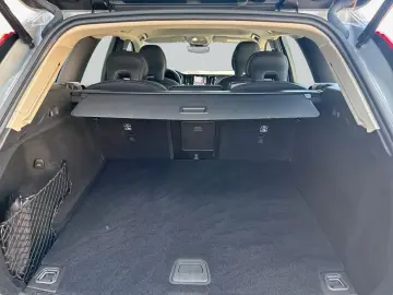 VOLVO XC60 B4 B Core