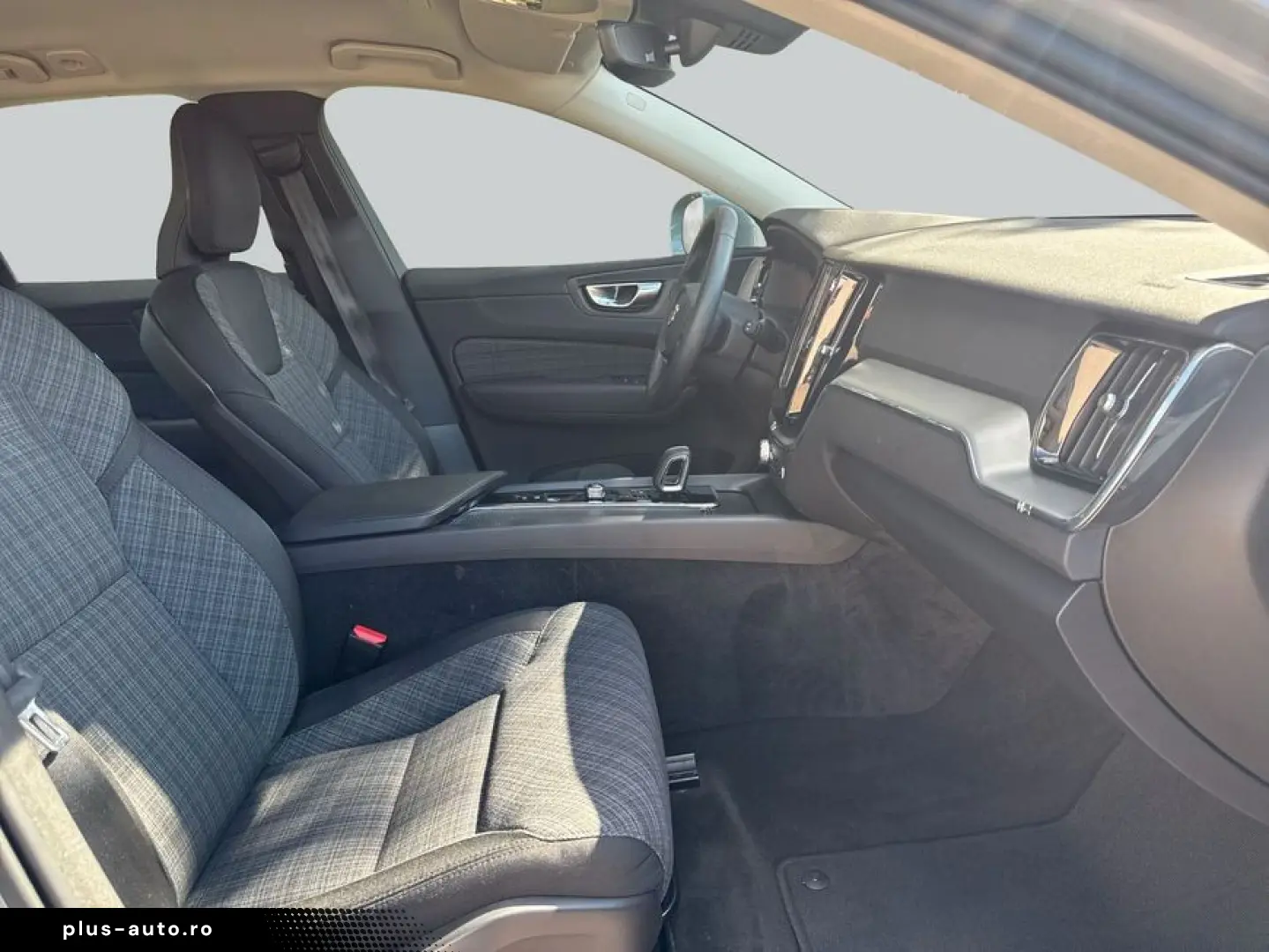 VOLVO XC60 B4 B Core