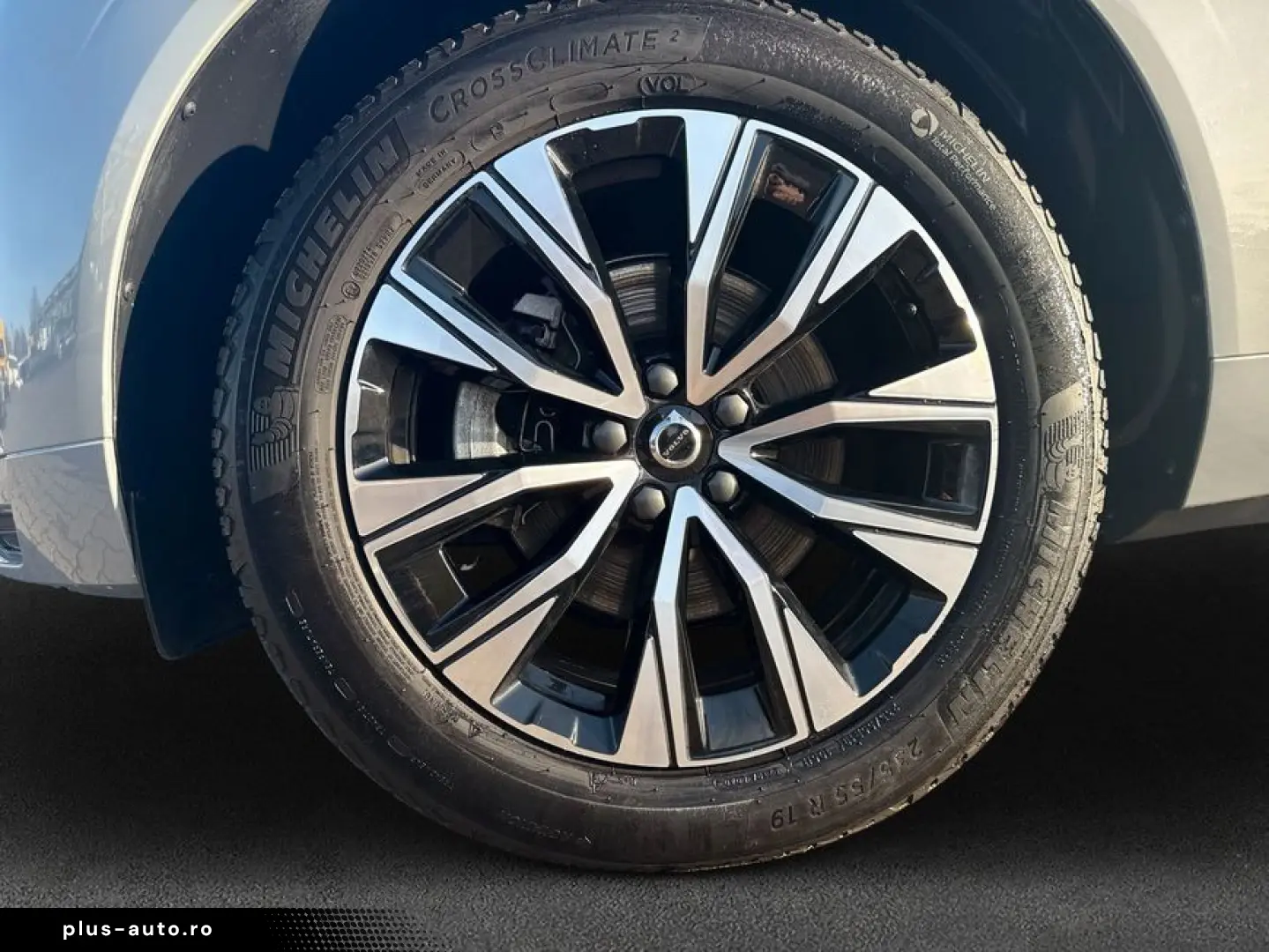VOLVO XC60 B5 B AWD Core SiH GJR Win
