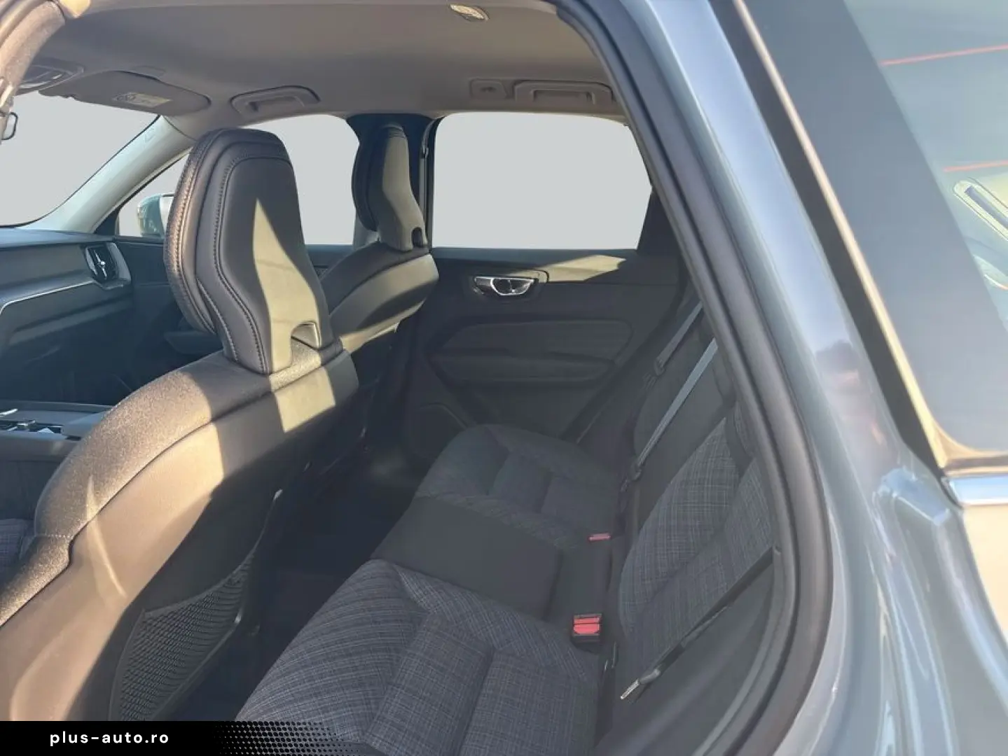 VOLVO XC60 B5 B AWD Core SiH GJR Win