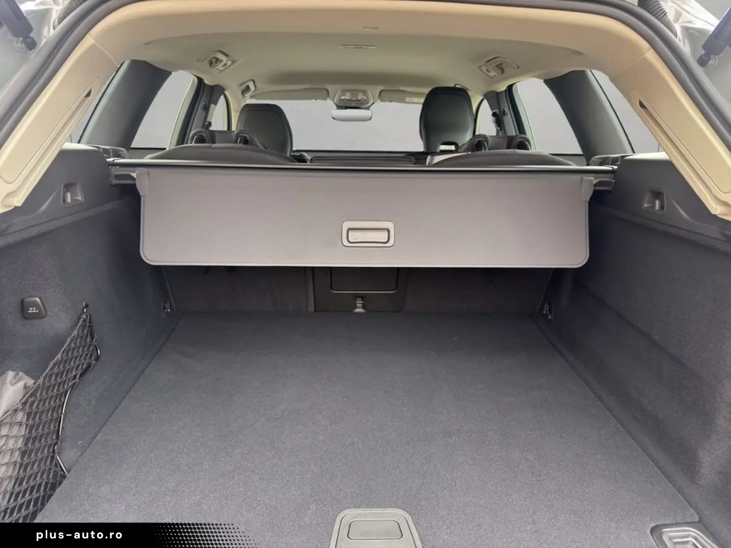 VOLVO XC60 B5 AWD Aut PilotAssist BLIS Google-Maps LED