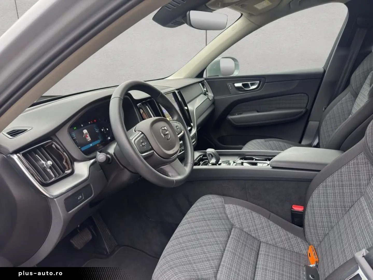 VOLVO XC60 B5 AWD Aut PilotAssist BLIS Google-Maps LED