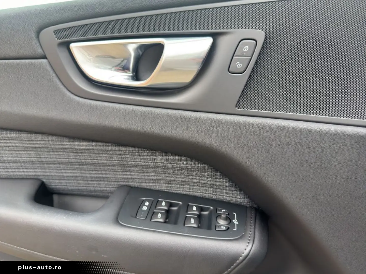 VOLVO XC60 B5 AWD Aut PilotAssist BLIS Google-Maps LED