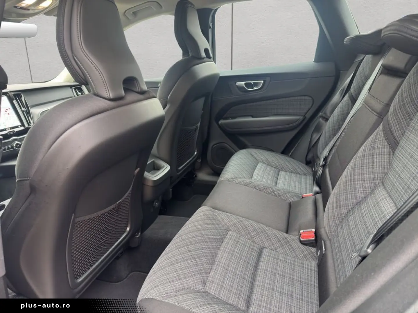 VOLVO XC60 B5 AWD Aut PilotAssist BLIS Google-Maps LED