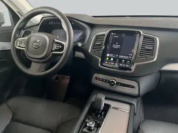VOLVO XC90 B5 Core 7Sitzer Aut Leder Maps LED 19&apo…