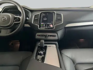 VOLVO XC90 B5 Core 7Sitzer Aut Leder Maps LED 19&apo…