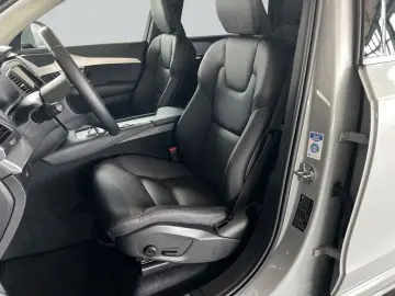 VOLVO XC90 B5 AWD 7S 3.Sitzreihe Leder 20'&apos…