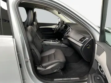 VOLVO XC90 B5 AWD 7S 3.Sitzreihe Leder 20'&apos…