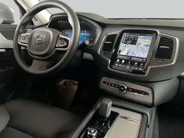 VOLVO XC90 B5 AWD 7S 3.Sitzreihe Leder 20'&apos…