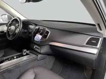 VOLVO XC90 B5 AWD 7S 3.Sitzreihe Leder 20'&apos…