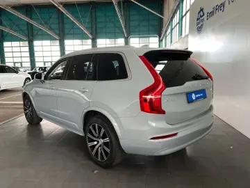 VOLVO XC90 B5 AWD 7S 3.Sitzreihe Leder 20'&apos…
