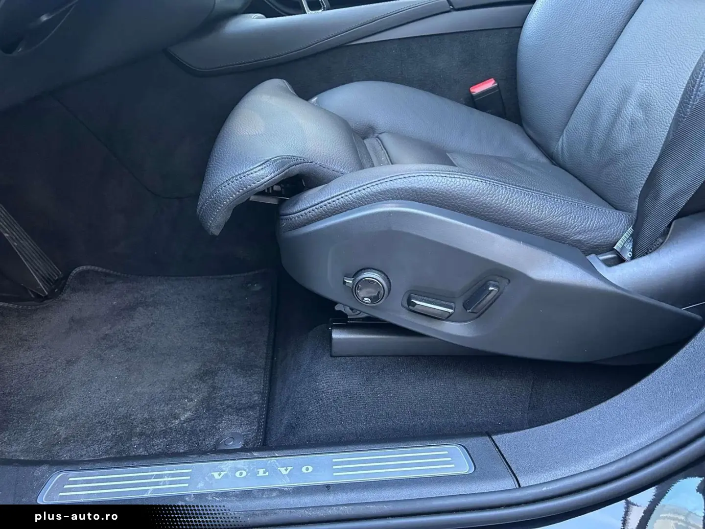 VOLVO XC90 Plus Bright AWD  7-Sitzer