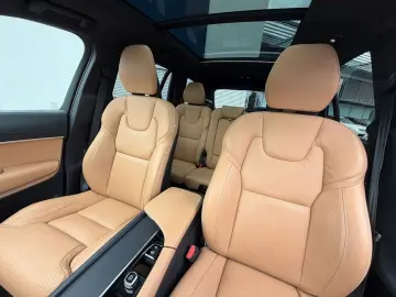 VOLVO XC90 B5 Plus Bright AWD
