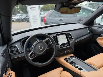VOLVO XC90 B5 Plus Bright AWD