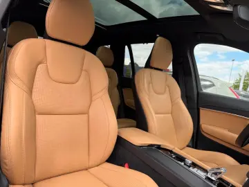 VOLVO XC90 B5 Plus Bright AWD