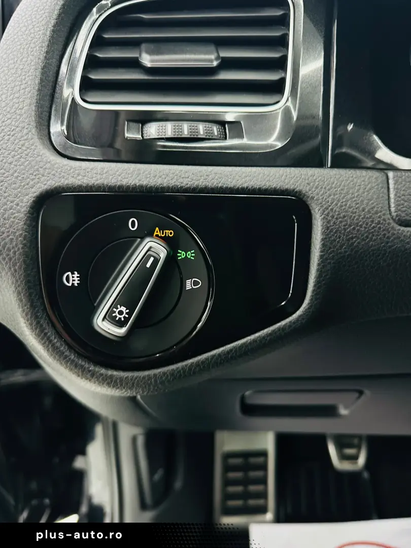 VOLKSWAGEN GOLF 2020 1.6D E6 Garantie 12 Luni Rate Avans 0 D