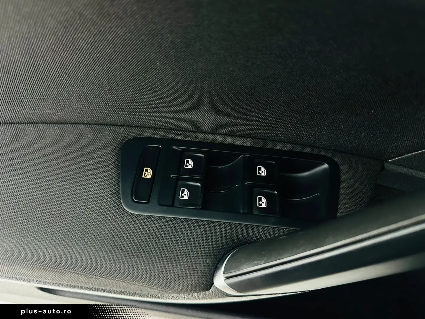 VOLKSWAGEN GOLF 2020 1.6D E6 Garantie 12 Luni Rate Avans 0 D