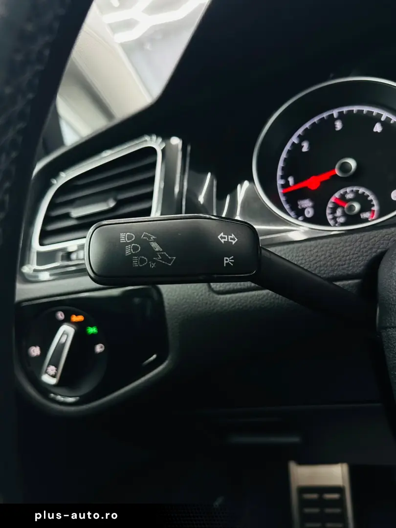 VOLKSWAGEN GOLF 2020 1.6D E6 Garantie 12 Luni Rate Avans 0 D
