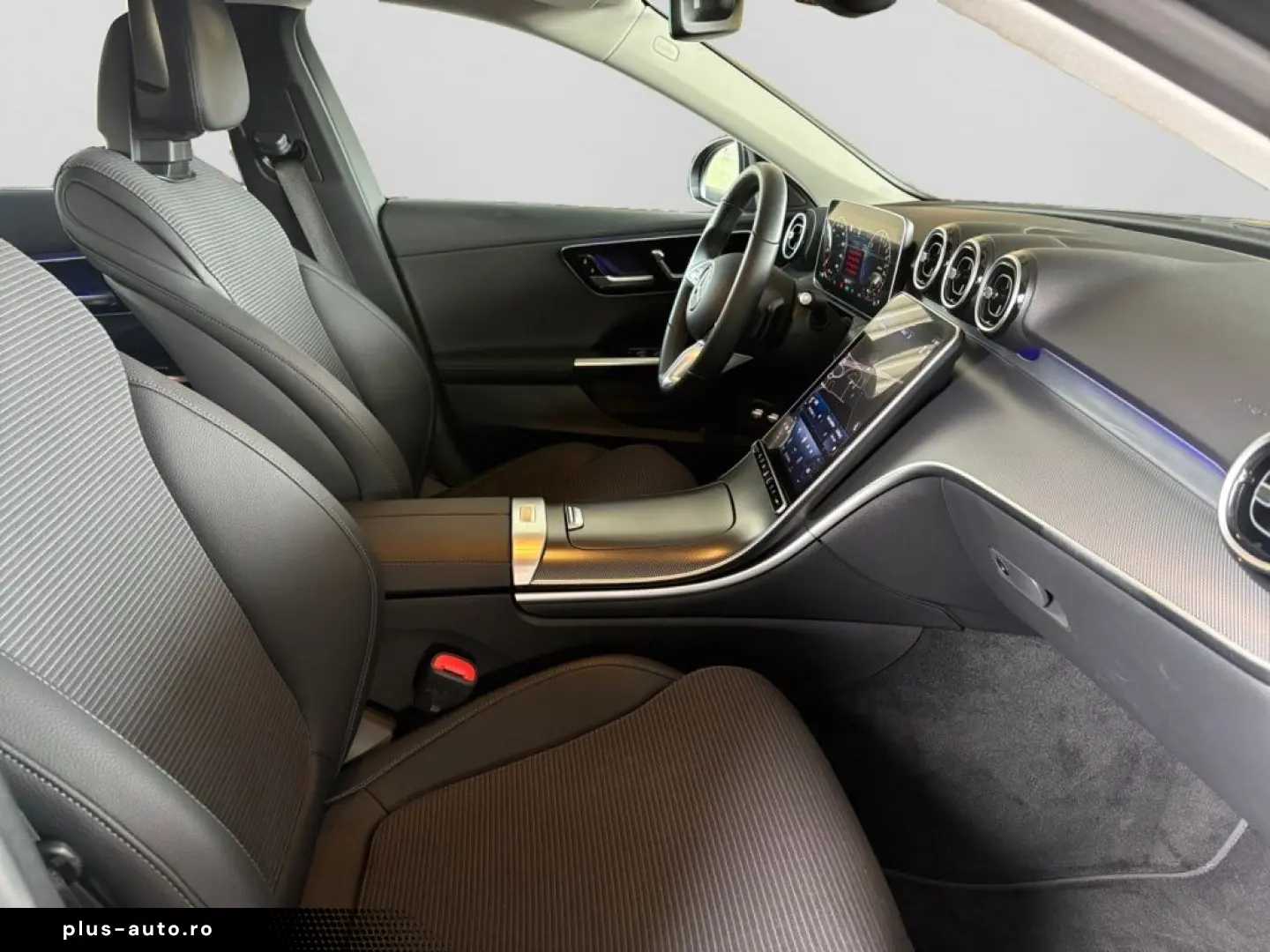 MERCEDES-BENZ C 400e 4M AVANTGARDE DILI AMBI TEMP KAM SHZ