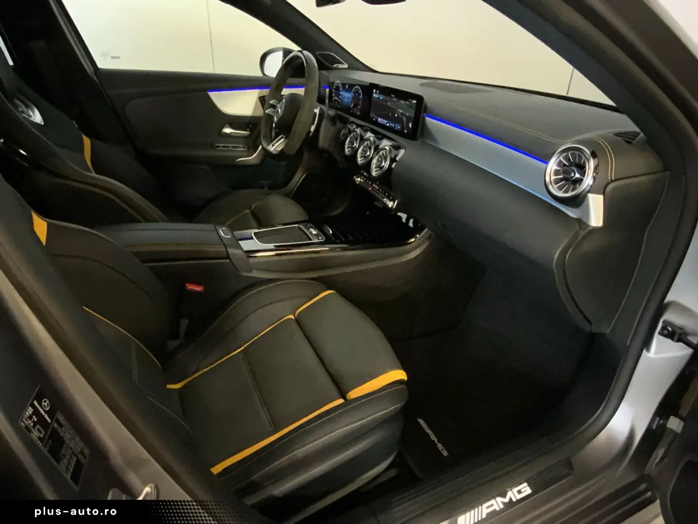 MERCEDES-BENZ A 45 S 4M Pano HUD Night PerfoSitze 36&hellip;