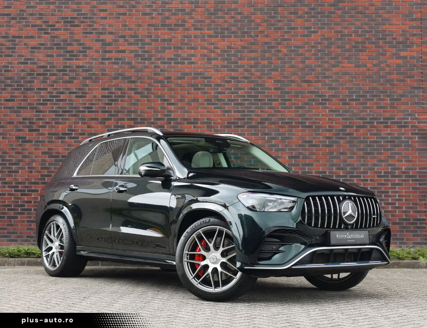 MERCEDES-BENZ GLE 53 AMG Hybrid   Pano - AHK - HUD