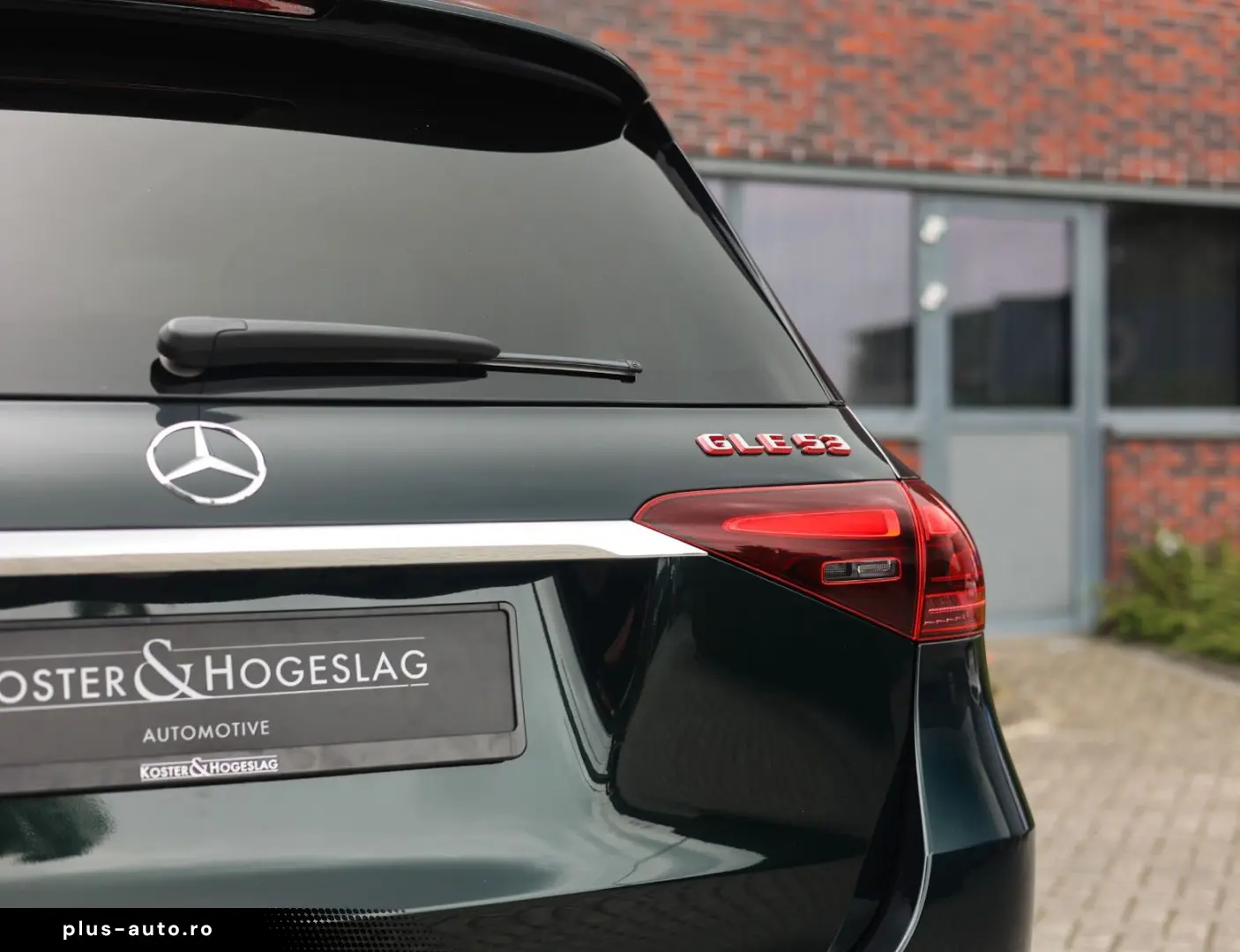 MERCEDES-BENZ GLE 53 AMG Hybrid   Pano - AHK - HUD