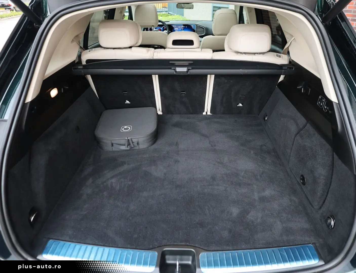 MERCEDES-BENZ GLE 53 AMG Hybrid   Pano - AHK - HUD