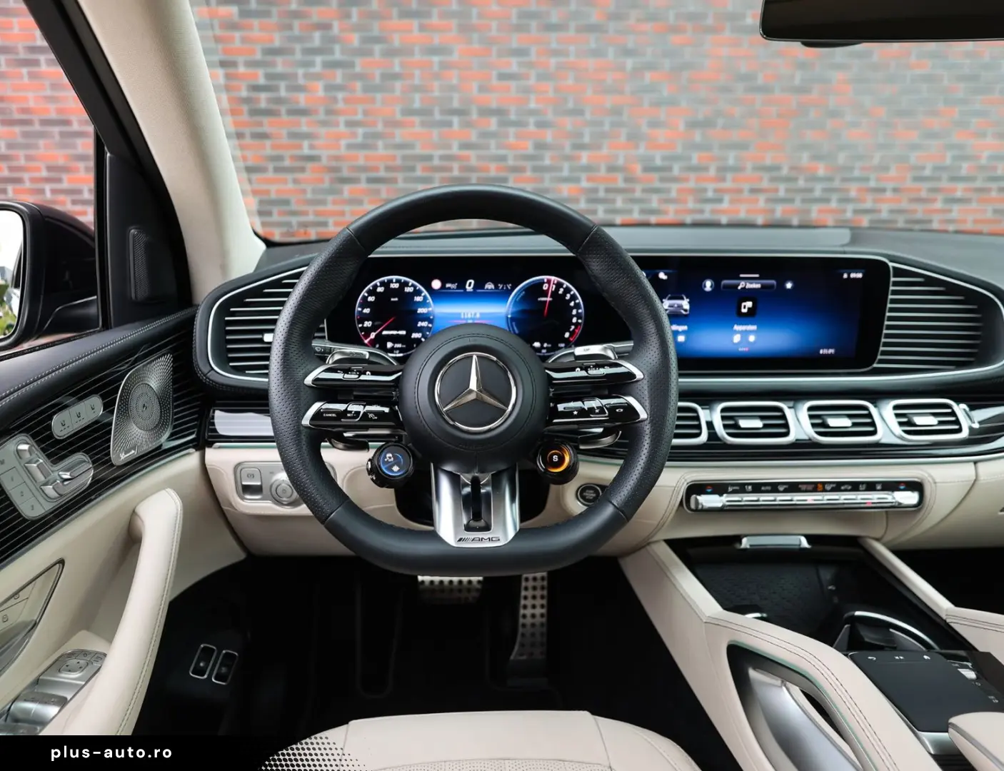 MERCEDES-BENZ GLE 53 AMG Hybrid   Pano - AHK - HUD
