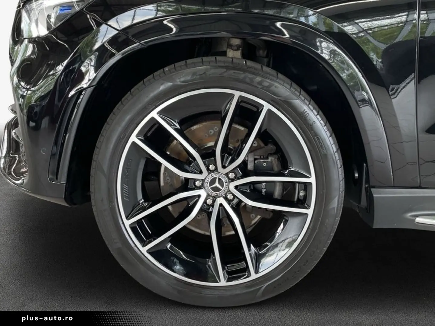 MERCEDES-BENZ GLE 400 d 4M AMG HighEnd Ausstattung NP 127T