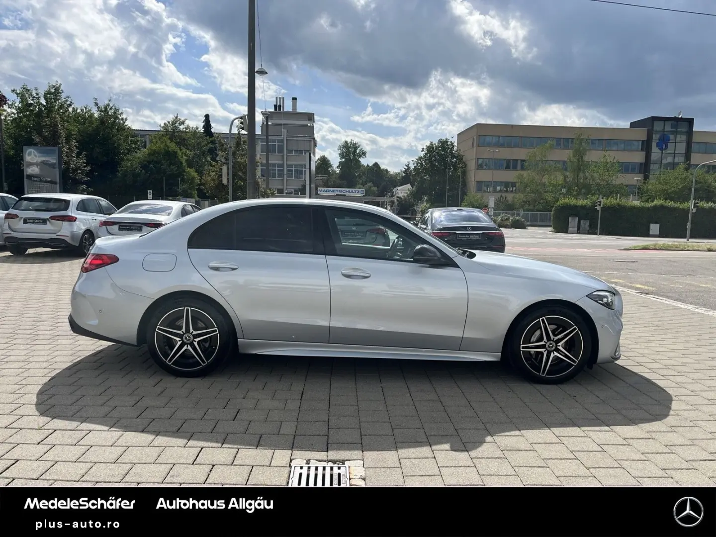 MERCEDES-BENZ C 400 e 4M AMG Night AHK 360  Distronic HuD 3D