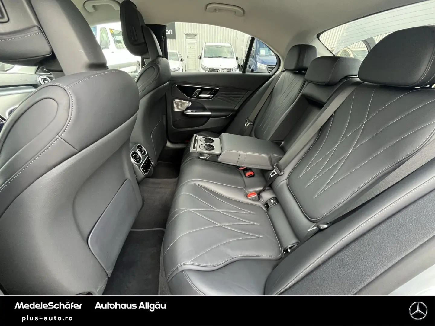 MERCEDES-BENZ C 400 e 4M AMG Night AHK 360  Distronic HuD 3D