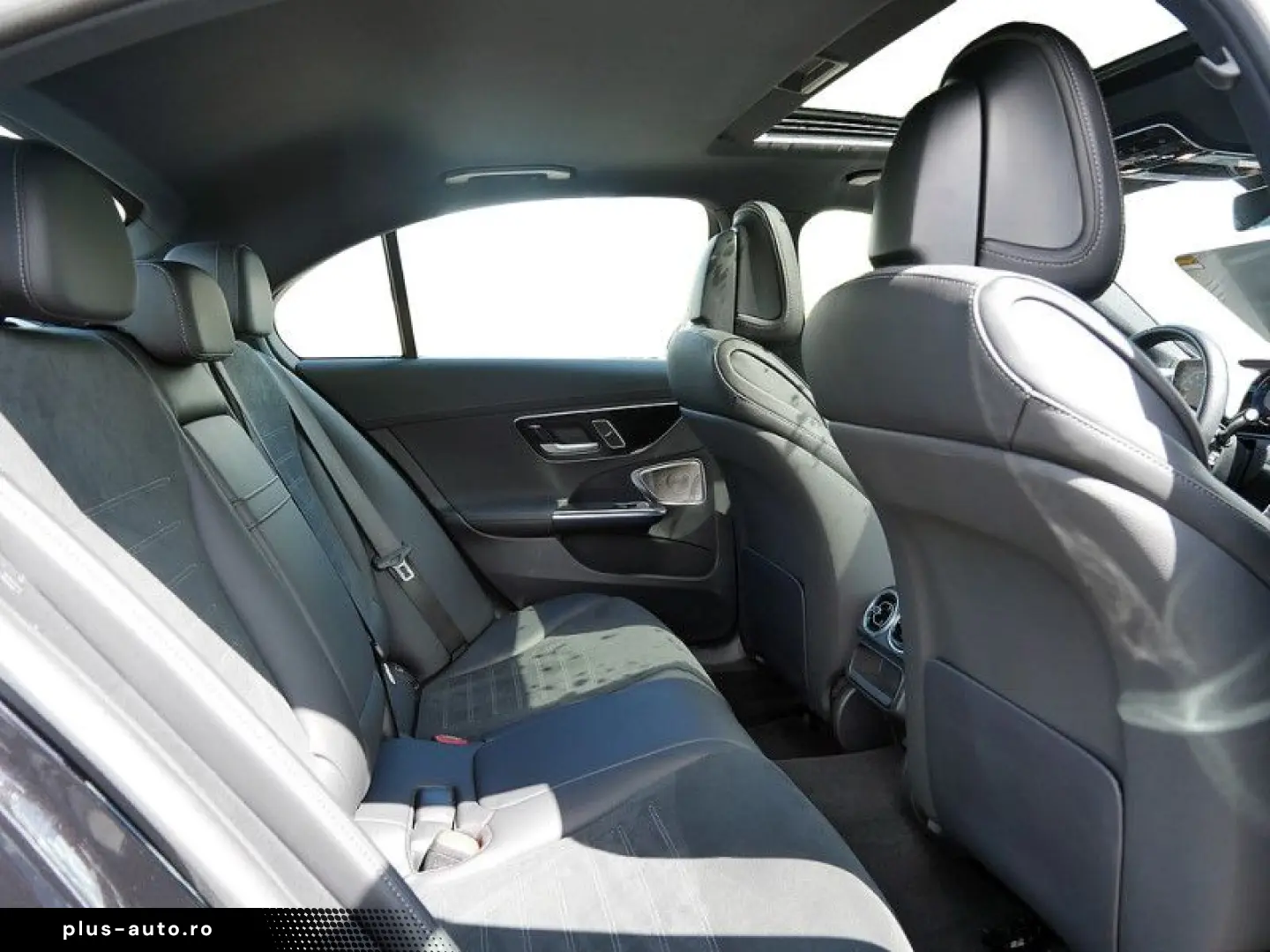 MERCEDES-BENZ C 400 e 4M   AMG BURM AHK DISTR KAM
