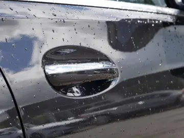 MERCEDES-BENZ C 400 e 4M   AMG BURM AHK DISTR KAM