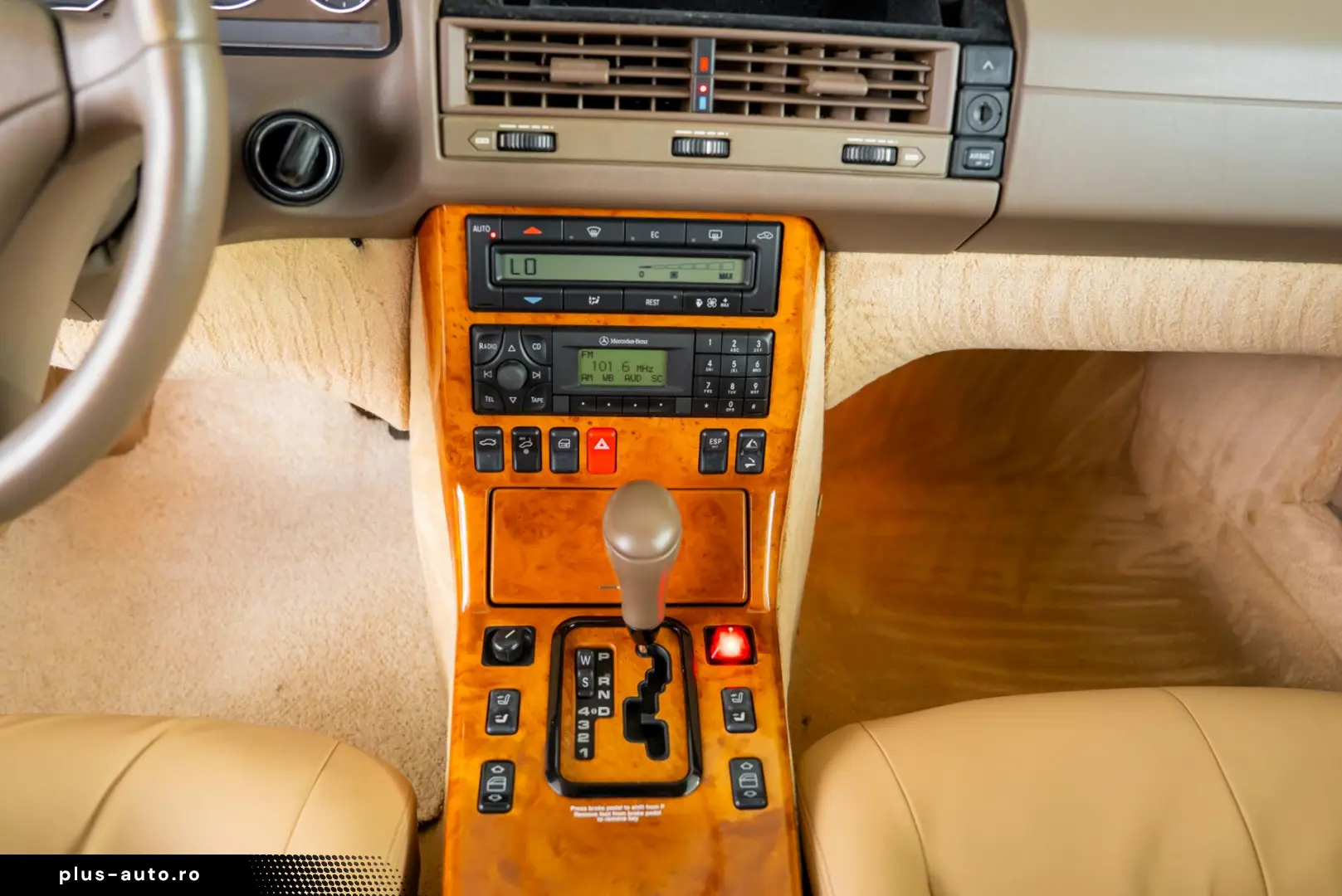 Mercedes-Benz SL-Class SL 500 R129