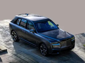 ROLLS ROYCE Cullinan Black Badge Series 2 NP 539.000€