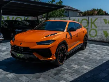 LAMBORGHINI Urus S