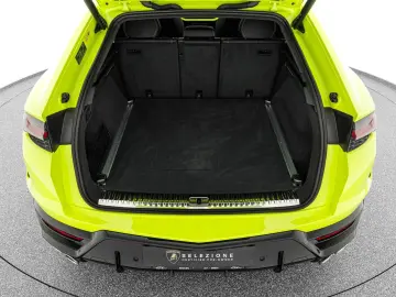 LAMBORGHINI Urus SE