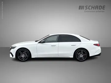 MERCEDES-BENZ E 220 d Limousine AMG Line  Distronic