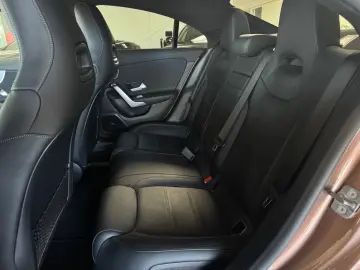 MERCEDES-BENZ CLA 250 e AMG Line HeadUp Pano Standheizung