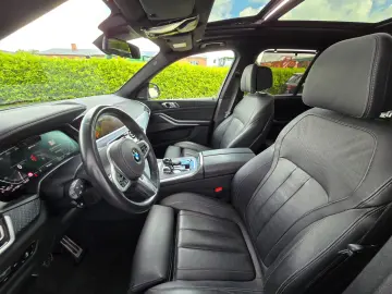 BMW X5 xDrive 45e M Sport AHK Sky-Lounge Laser 360