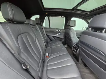 BMW X5 xDrive 45e M Sport AHK Sky-Lounge Laser 360
