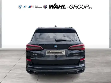 BMW X5 xDrive45e M SPORT AHK PANO LUFT LASER