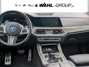 BMW X5 xDrive45e M SPORT AHK PANO LUFT LASER
