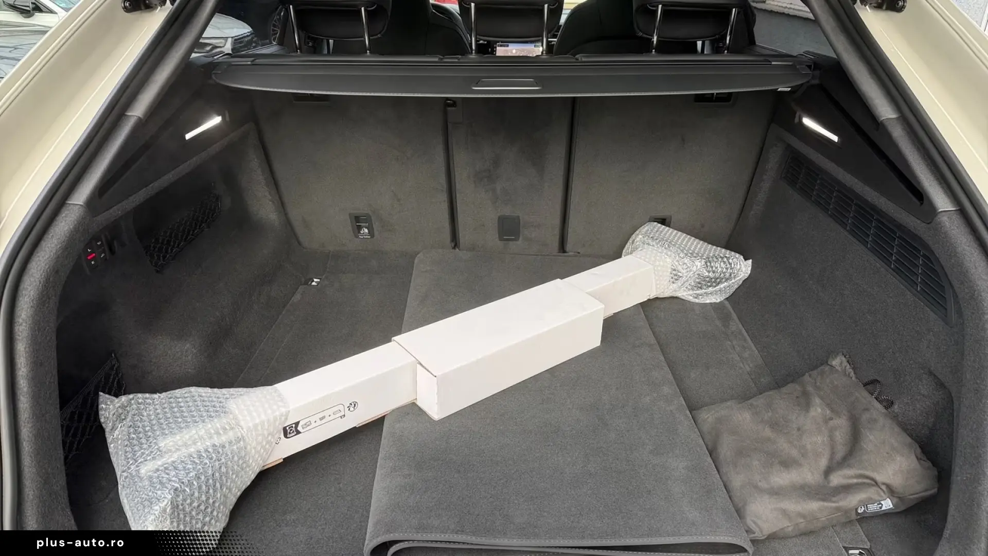 Audi SQ8 SUV TFSI Tiptronic HeadUp AHK Laser Pano