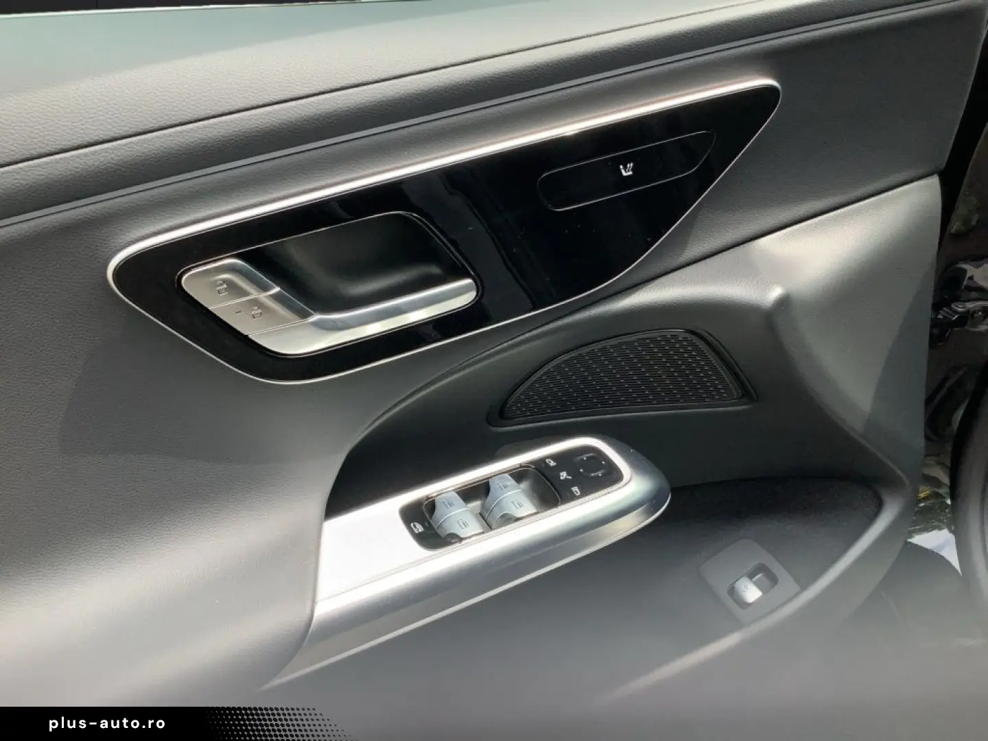 MERCEDES-BENZ E 220 d Avantgarde LED Distronic