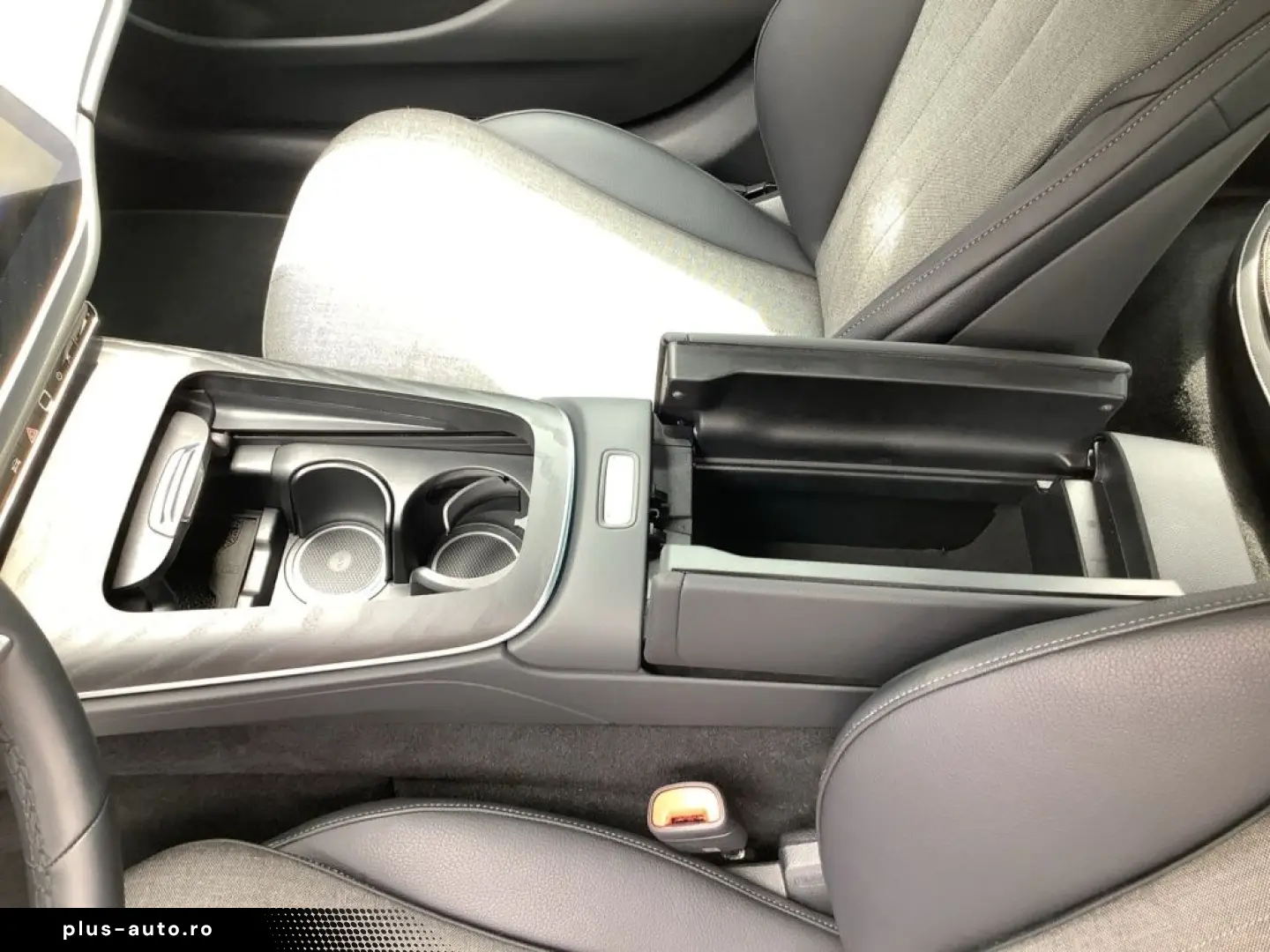 MERCEDES-BENZ E 220 d Avantgarde LED Distronic
